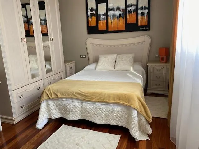 Nik En Casa Con Parking Y Jardin アパート Erandio