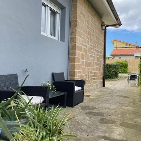 Nik En Casa Con Parking Y Jardin *